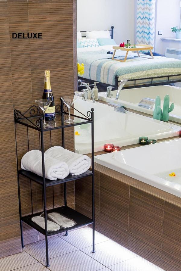 Apartamenty Centrum Z Wanna Dwuosobowa Piotrków Trybunalski Стая снимка
