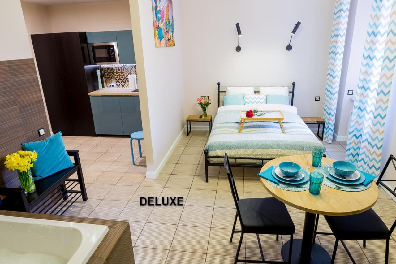 Apartamenty Centrum Z Wanna Dwuosobowa Piotrków Trybunalski Стая снимка