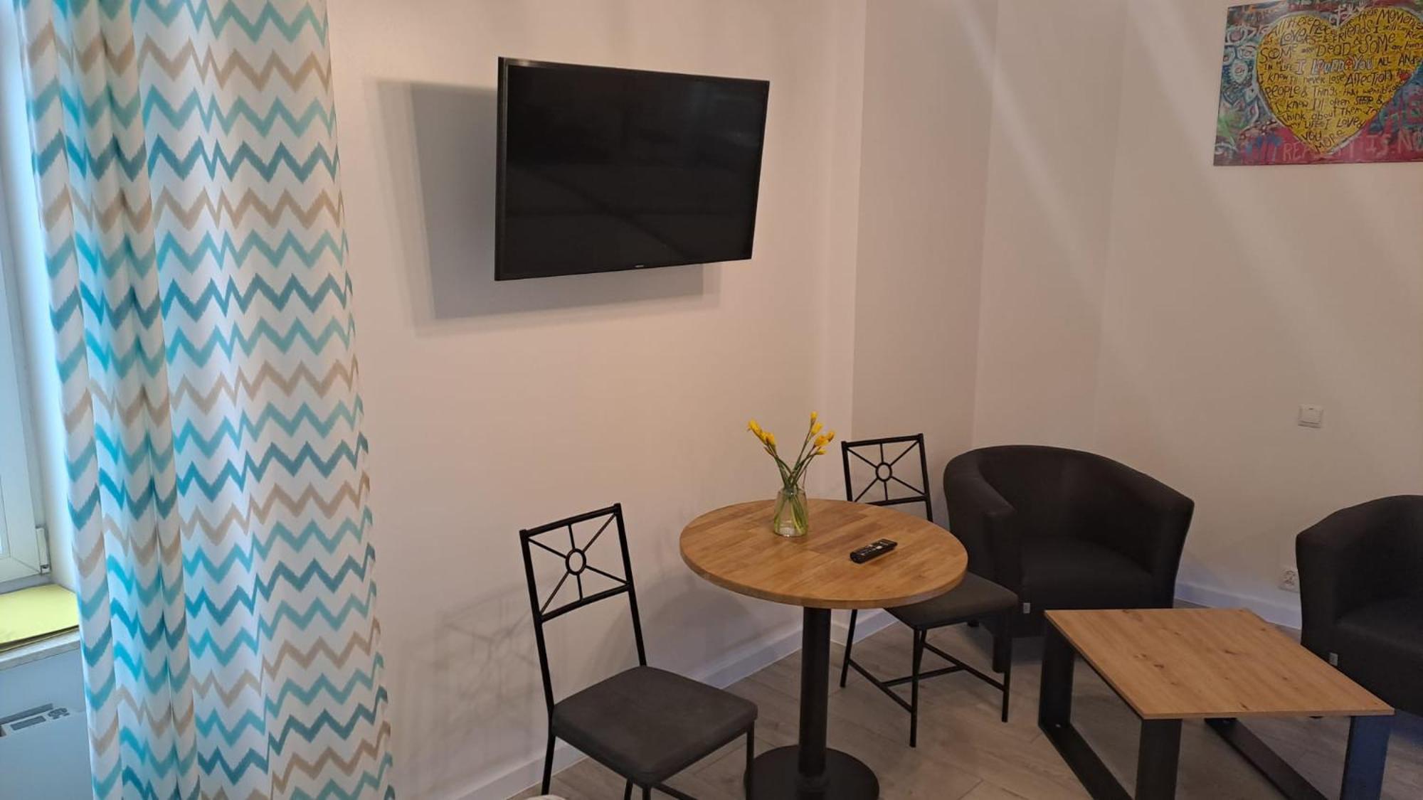 Apartamenty Centrum Z Wanna Dwuosobowa Piotrków Trybunalski Екстериор снимка
