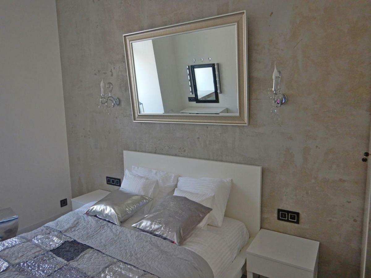 Apartamenty Centrum Z Wanna Dwuosobowa Piotrków Trybunalski Екстериор снимка