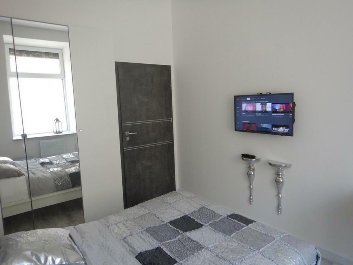 Apartamenty Centrum Z Wanna Dwuosobowa Piotrków Trybunalski Екстериор снимка