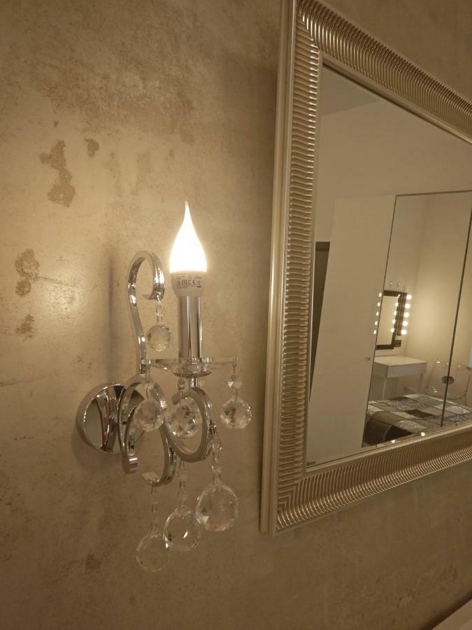 Apartamenty Centrum Z Wanna Dwuosobowa Piotrków Trybunalski Екстериор снимка