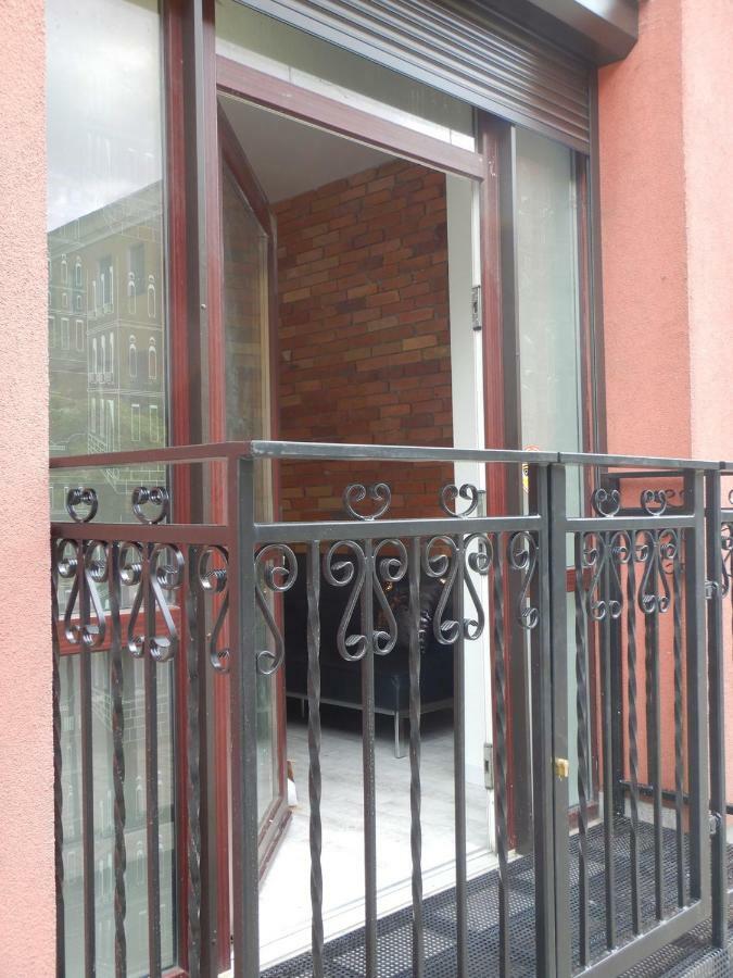 Apartamenty Centrum Z Wanna Dwuosobowa Piotrków Trybunalski Екстериор снимка